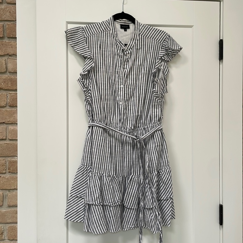 Who what wear gray striped ruffle dress